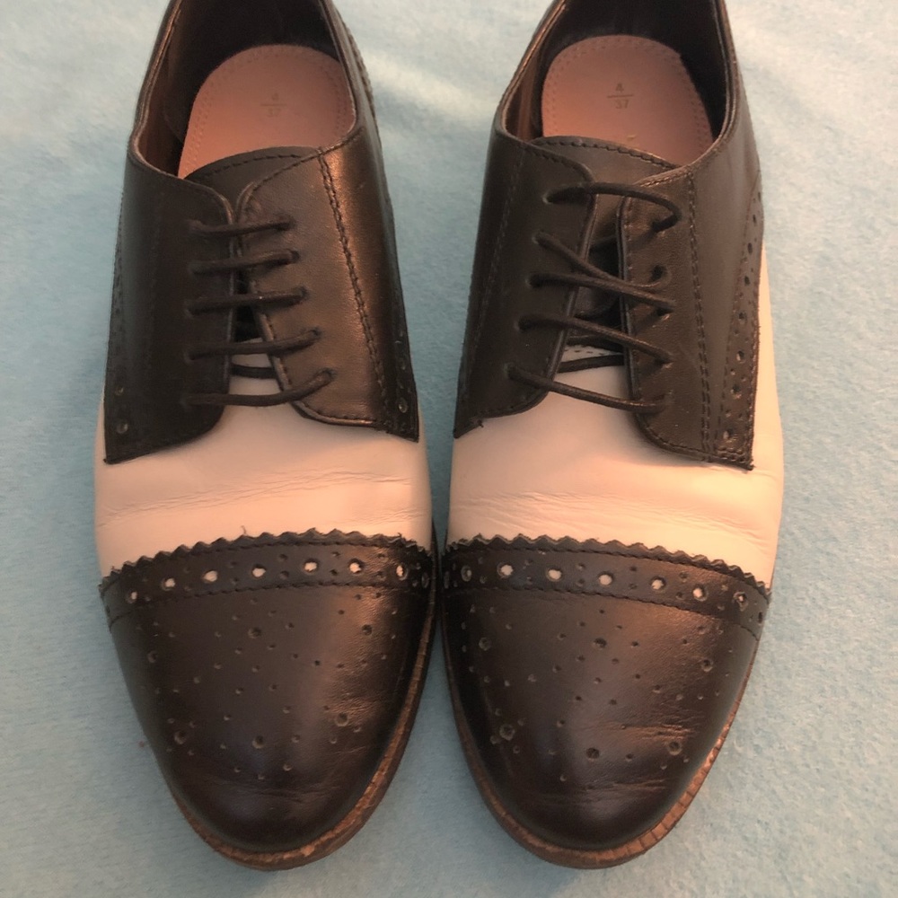 London Oxford Size 7 from NEXT NWOT